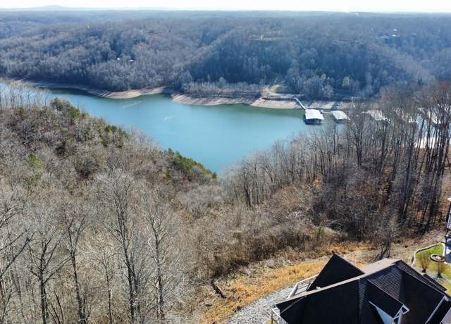 Property at 2 Sunrise Pt, Sparta, TN 38583