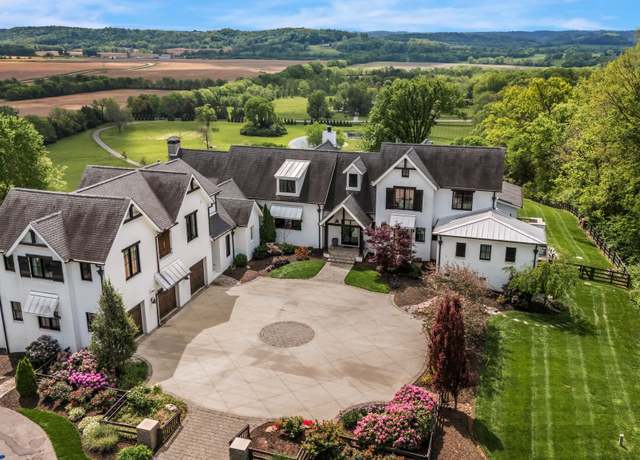 Property at 1888 W Harpeth Rd, Franklin, TN 37064, 5 beds, 6.5 baths