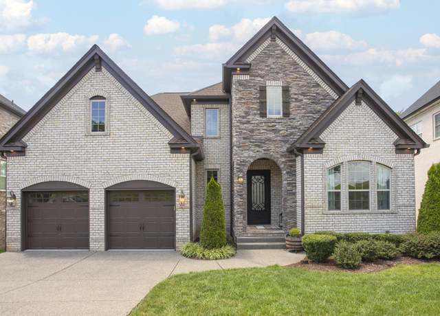 Property at 2024 Albatross Way, Gallatin, TN 37066, 4 beds, 4.5 baths