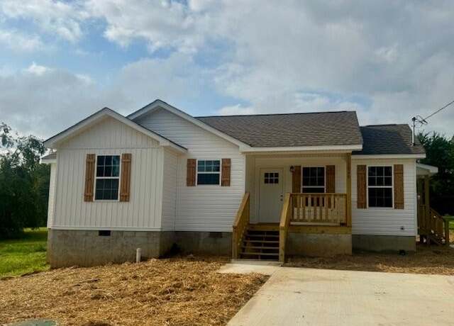 Property at 1640 Goswick Rd, Chatsworth, GA 30705, 3 beds, 2 baths