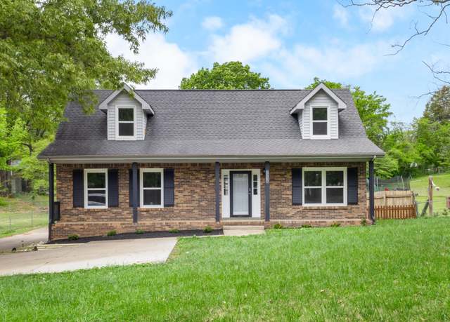 Property at 2236 Sweetbriar Dr, Clarksville, TN 37043, 3 beds, 2.5 baths