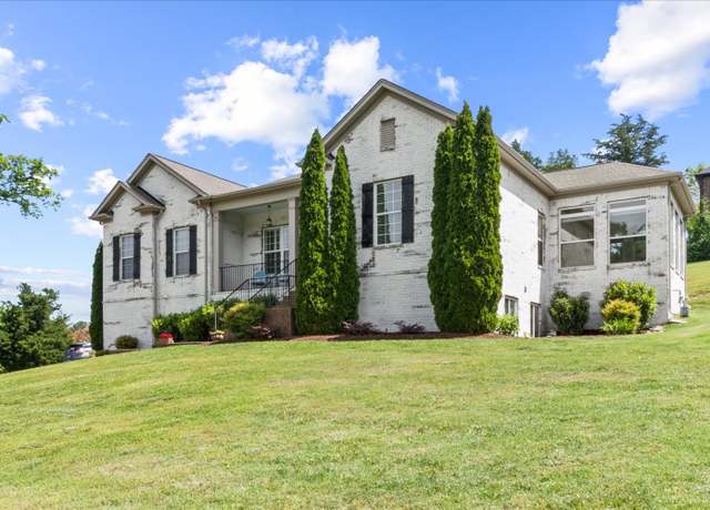 Property at 2108 Willowmet Dr, Brentwood, TN 37027, 4 beds, 3.5 baths
