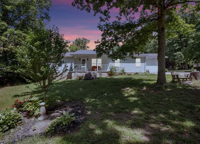 Property at 300 Troy Ln, Hohenwald, TN 38462, 3 beds, 2.5 baths
