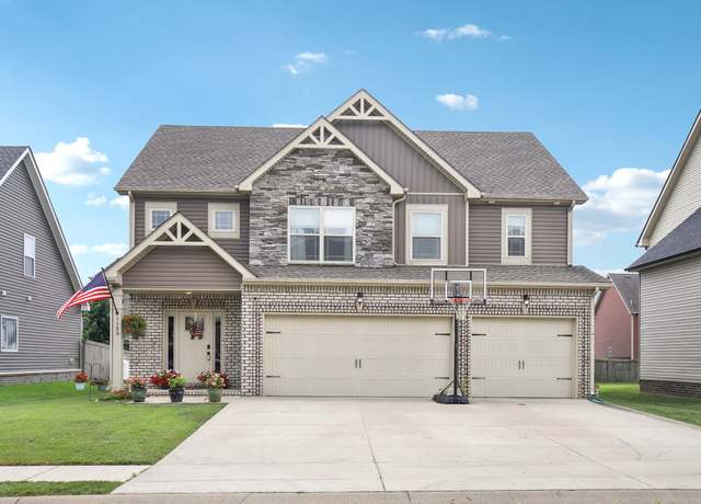 Property at 1120 Christian James Dr, Clarksville, TN 37043, 4 beds, 2.5 baths