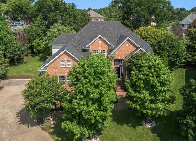 Property at 415 Enclave Ct, Brentwood, TN 37027, 6 beds, 4.5 baths