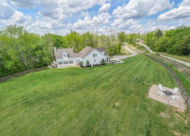 Property at 6615 Herbert Shannon Rd, Springfield, TN 37172, 4 beds, 4.5 baths