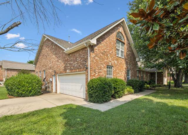 Property at 2414 Keegan Dr, Murfreesboro, TN 37130, 3 beds, 3 baths