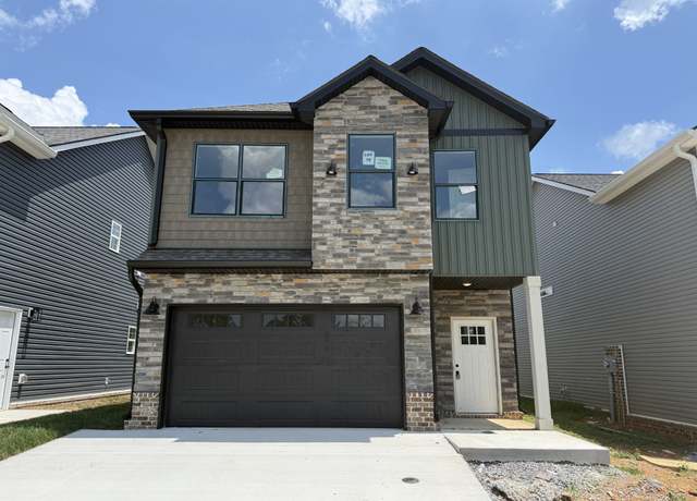 Property at 18 Charleston Cv, Clarksville, TN 37043, 4 beds, 2.5 baths