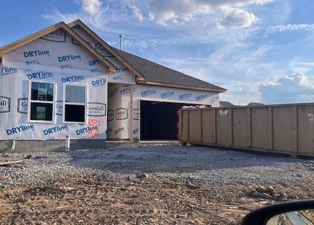 Property at 427 Duchess Blvd, Gallatin, TN 37066, 3 beds, 2 baths