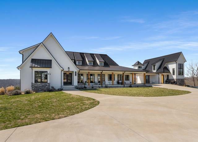 Property at 1772 Lockertsville Rd, Ashland City, TN 37015, 5 beds, 4 baths