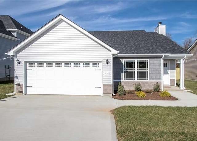 Property at 630 Fox Hound Dr, Clarksville, TN 37040, 3 beds, 2 baths