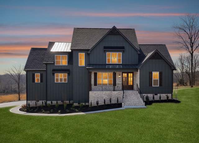 Property at 1074 Burnt House Rd, Lebanon, TN 37090, 4 beds, 4.5 baths