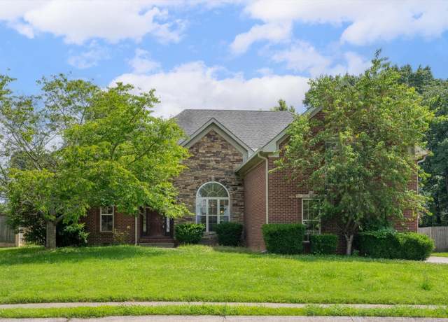 Property at 3696 Prestwicke Pl, Adams, TN 37010, 4 beds, 3.5 baths