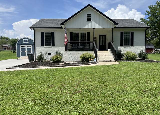 Property at 484 Royal Dr, Rock Island, TN 38581, 3 beds, 2 baths