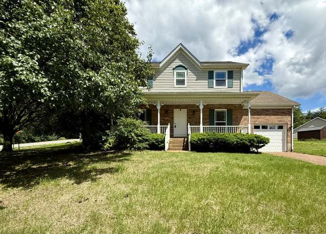 Property at 5801 Labrador Ln, Antioch, TN 37013, 3 beds, 2.5 baths