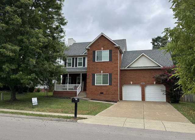 Property at 1215 Chapmans Retreat Dr, Spring Hill, TN 37174, 3 beds, 2.5 baths