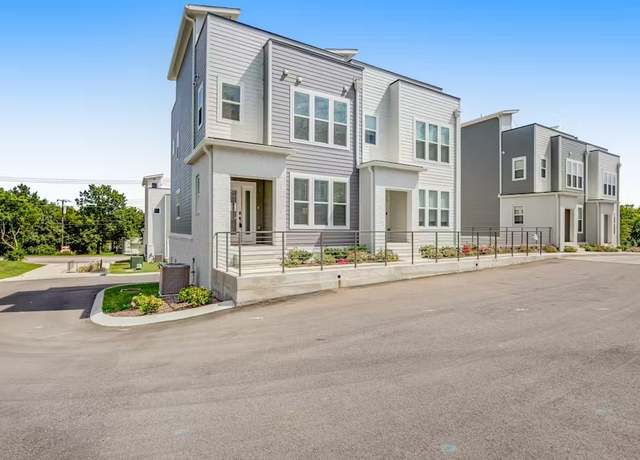 Property at 500 Creative Way #16, Madison, TN 37115, 2 beds, 2.5 baths