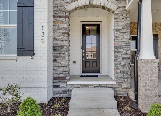 Property at 135 Grandstand Blvd, Gallatin, TN 37066, 3 beds, 2.5 baths