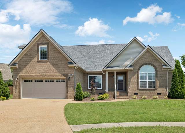 Property at 109 Coteswood Ct, Columbia, TN 38401, 4 beds, 2 baths