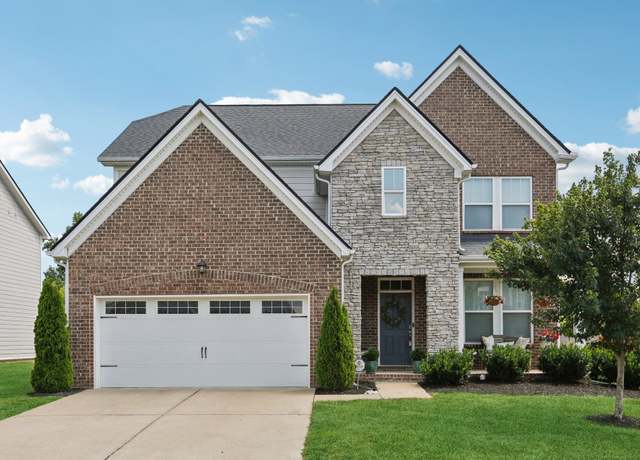 Property at 718 Tennypark Ln, Mount Juliet, TN 37122, 3 beds, 2.5 baths