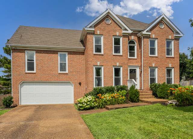 Property at 2795 Iroquois Dr, Thompsons Station, TN 37179, 3 beds, 2.5 baths