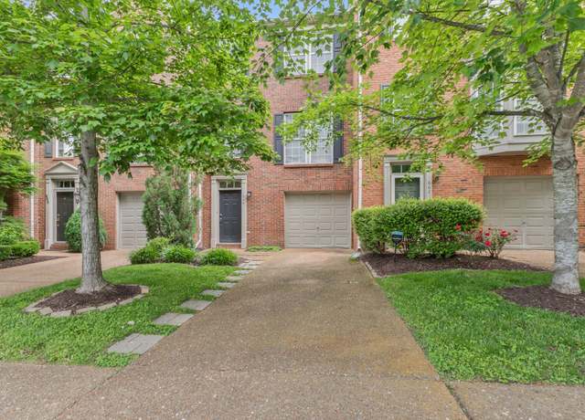 Property at 664 Huffine Manor Cir, Franklin, TN 37067, 3 beds, 2.5 baths