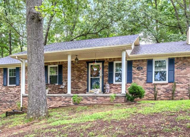 Property at 130 Shane Lee Cir, Dover, TN 37058, 4 beds, 2 baths