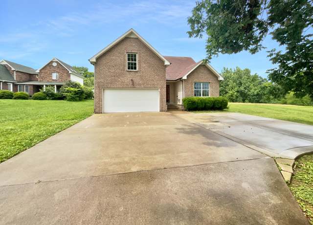 Property at 851 Salem Rd, Clarksville, TN 37040, 3 beds, 2 baths