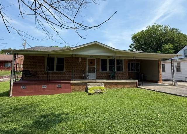 Property at 1013 College St W, Fayetteville, TN 37334, 2 beds, 1 bath