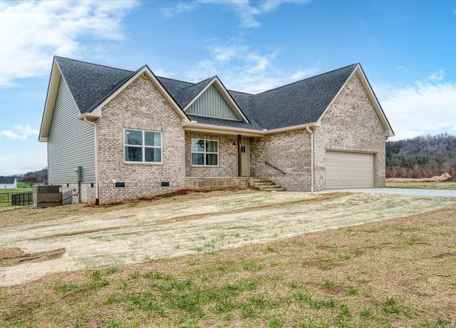 Property at 284 Harleys Rdg, Sparta, TN 38583, 3 beds, 2 baths