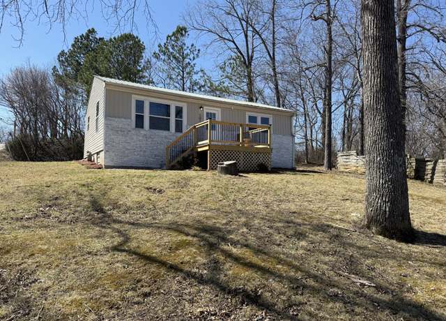 Property at 101 Morningside St, Mcminnville, TN 37110, 2 beds, 1 bath