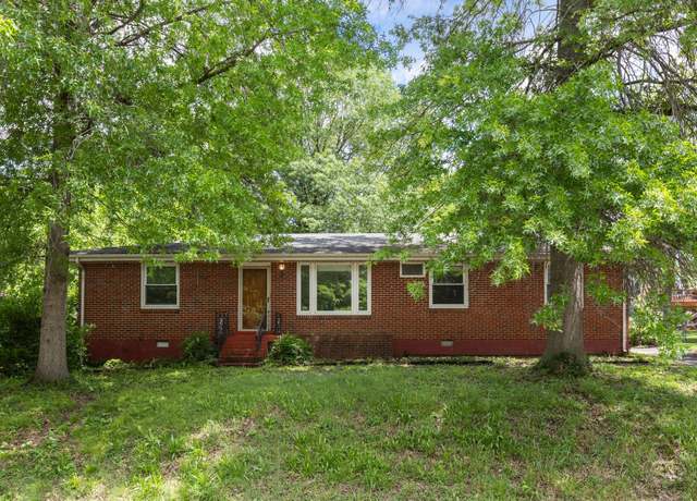 Property at 414 Achievement Dr, Nashville, TN 37209, 3 beds, 1 bath