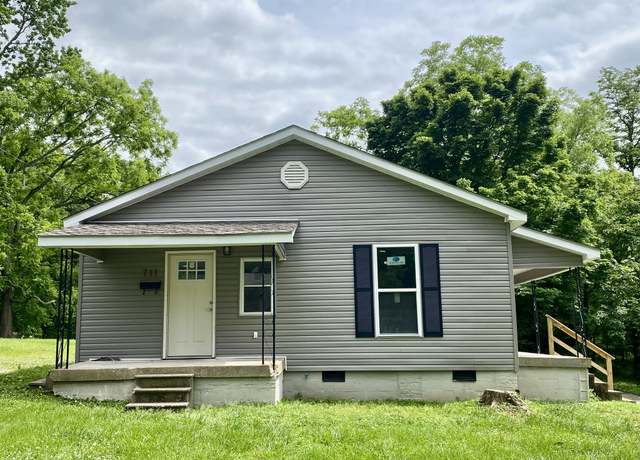 Property at 711 Gwen St, Paris, TN 38242, 3 beds, 2 baths