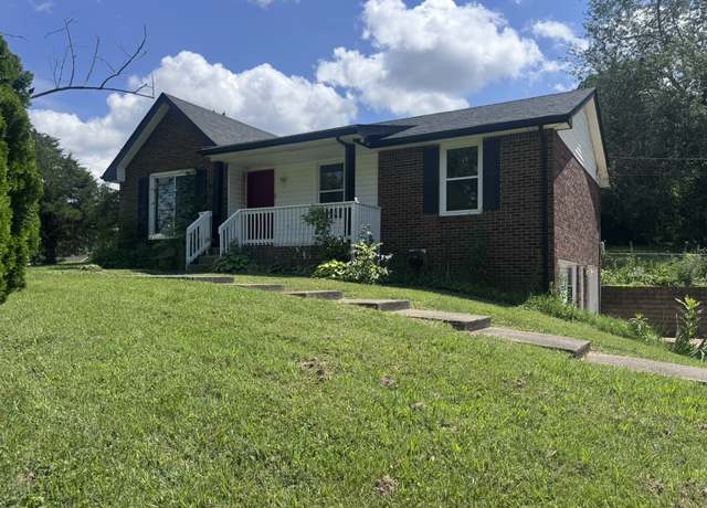 Property at 236 Raintree Dr, Clarksville, TN 37042, 3 beds, 3 baths