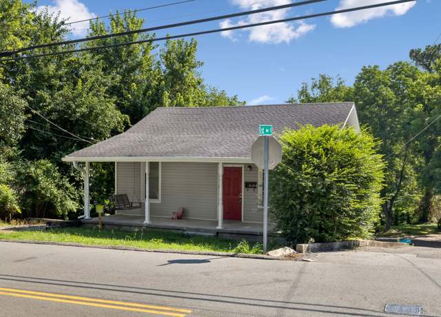 Property at 68 N Main St, Springfield, TN 37172, 2 beds, 1 bath