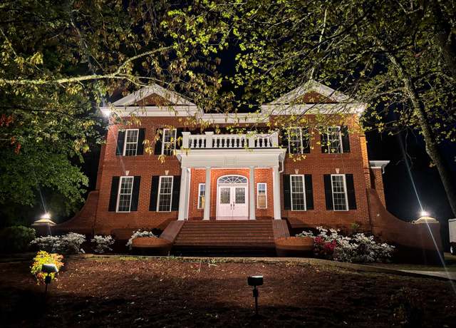 Property at 1768 Windstone Dr, Ringgold, GA 30736, 4 beds, 3.5 baths