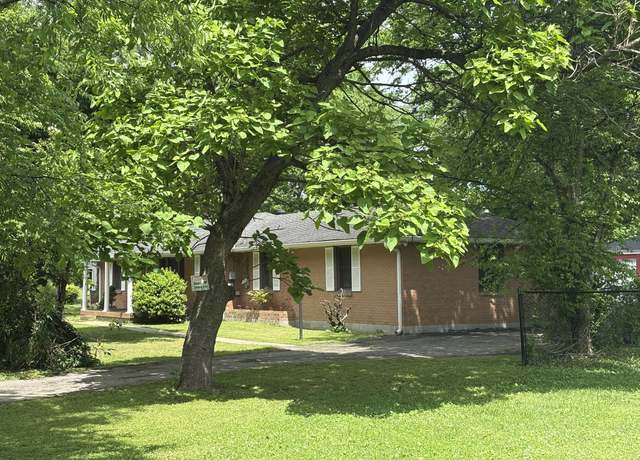 Property at 456 Ewing Ln, Nashville, TN 37207, 3 beds, 2 baths