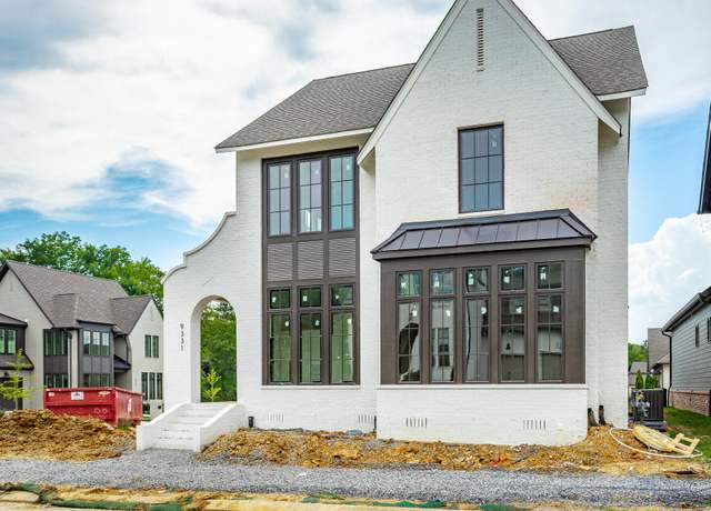 Property at 9331 Calder Cir, Ooltewah, TN 37363, 3 beds, 3.5 baths