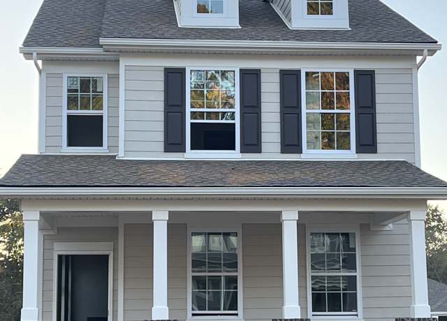 Property at 1076 Ross Farms Blvd, Clarksville, TN 37043, 3 beds, 2.5 baths