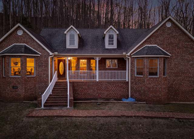 Property at 3850 Stagecoach Rd, South Pittsburg, TN 37380, 3 beds, 3.5 baths