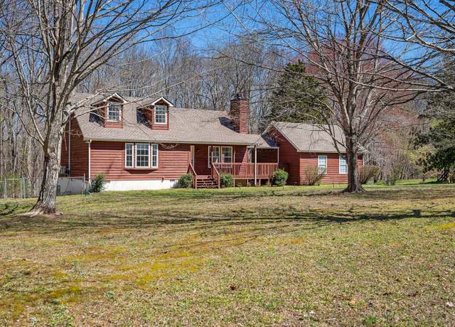 Property at 1050 Treanor Springs Rd, Kingston Springs, TN 37082, 3 beds, 2 baths
