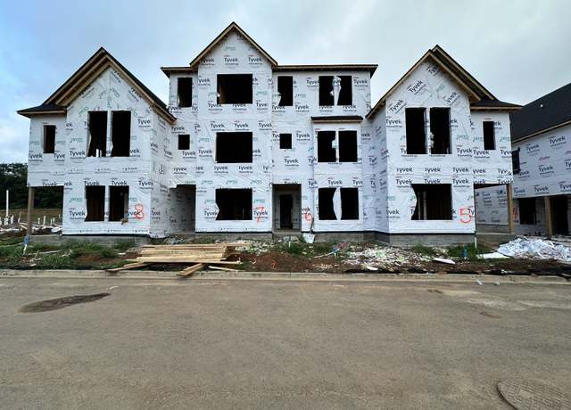 Property at 2068 Conductor Ln, Thompsons Station, TN 37179, 4 beds, 5 baths