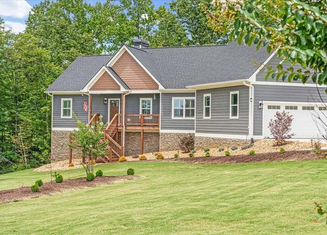 Property at 300 Dragging Canoe Dr, Jasper, TN 37347, 4 beds, 2.5 baths