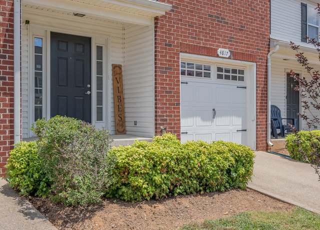 Property at 4817 Laura Jeanne Blvd, Murfreesboro, TN 37129, 2 beds, 2.5 baths