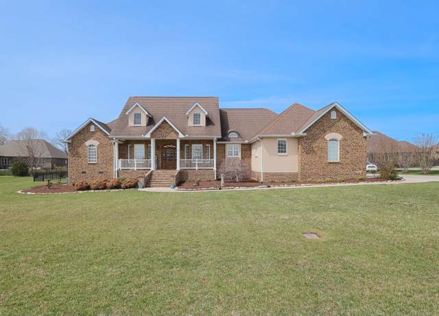 Property at 102 Highpoint Blvd, Tullahoma, TN 37388, 4 beds, 3.5 baths