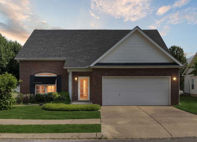 Property at 104 Coldwater Dr, Hendersonville, TN 37075, 3 beds, 2 baths