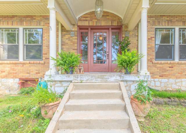 Property at 3909 Sunset Ave, Chattanooga, TN 37411, 3 beds, 2.5 baths