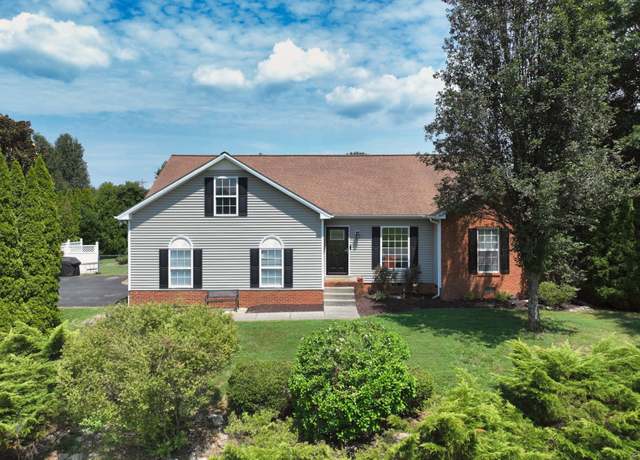 Property at 1511 Bates Rd, Lebanon, TN 37087, 3 beds, 2 baths