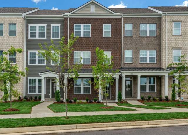 Property at 420 Seneca St, Lebanon, TN 37090, 3 beds, 3.5 baths