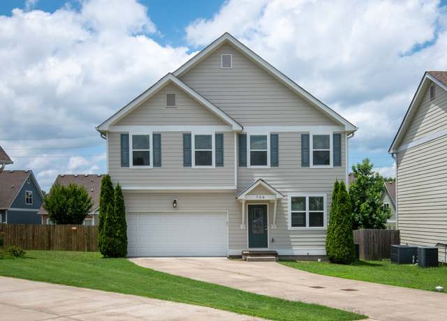 Property at 708 Ellie Dr, Madison, TN 37115, 3 beds, 2.5 baths